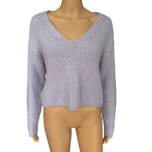Garage lilac cropped v-neck sweater size M